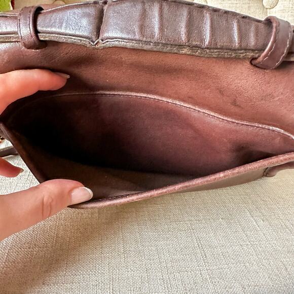 Vintage Coach Court Leather Crossbody Bag Purse 9870 Mahogany Brown - Picture 9 of 9
